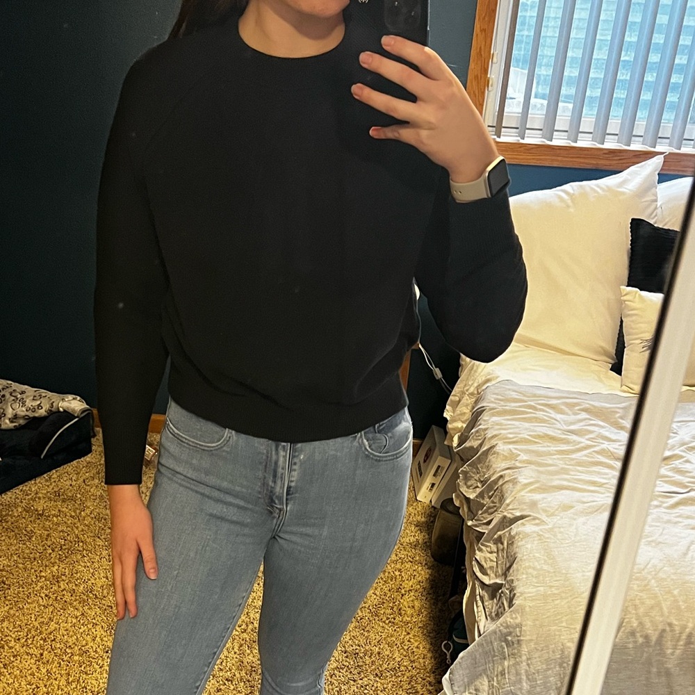 Hanes Black crew neck